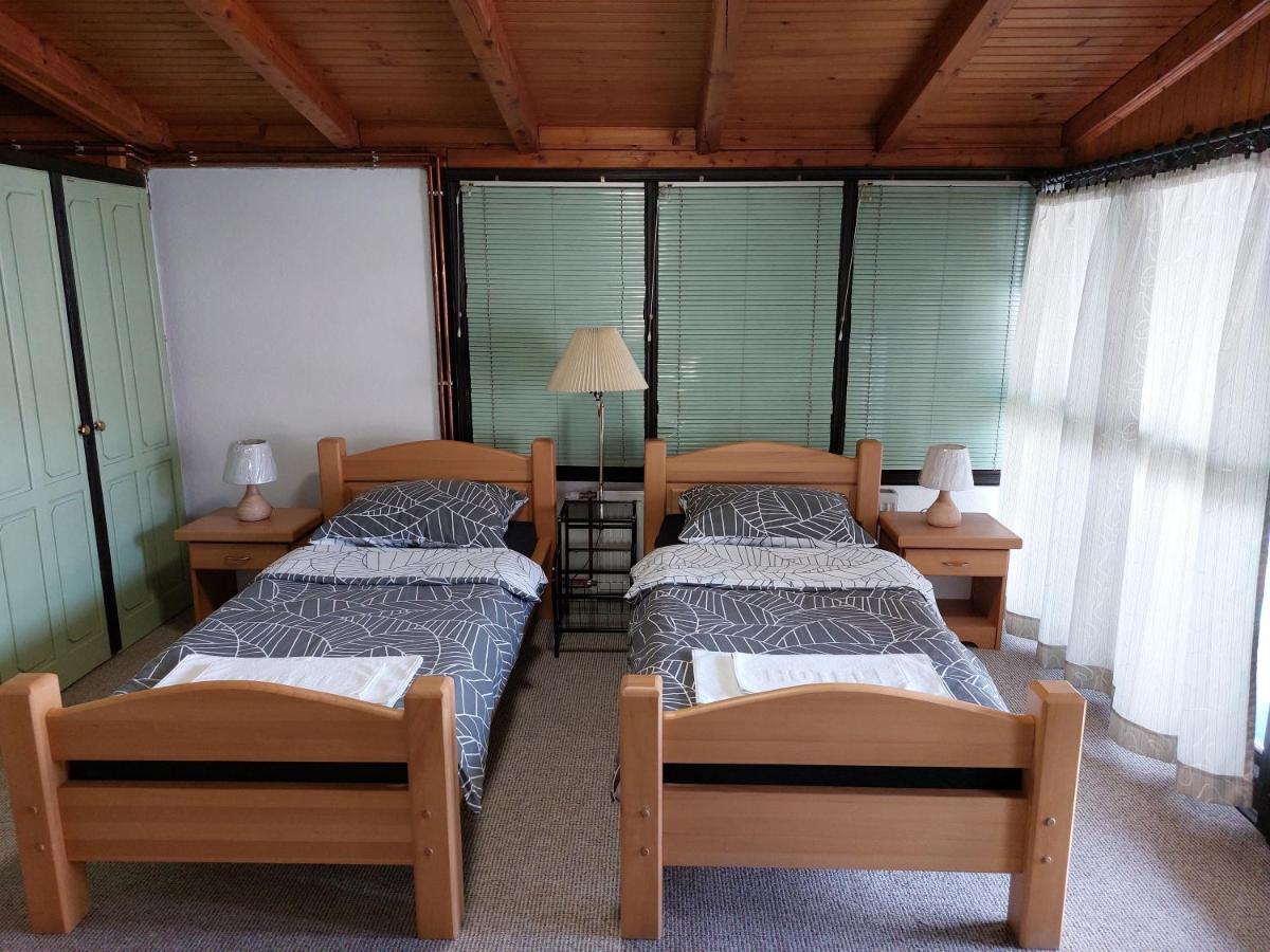 Panorama Travnik Aparthotel Bagian luar foto