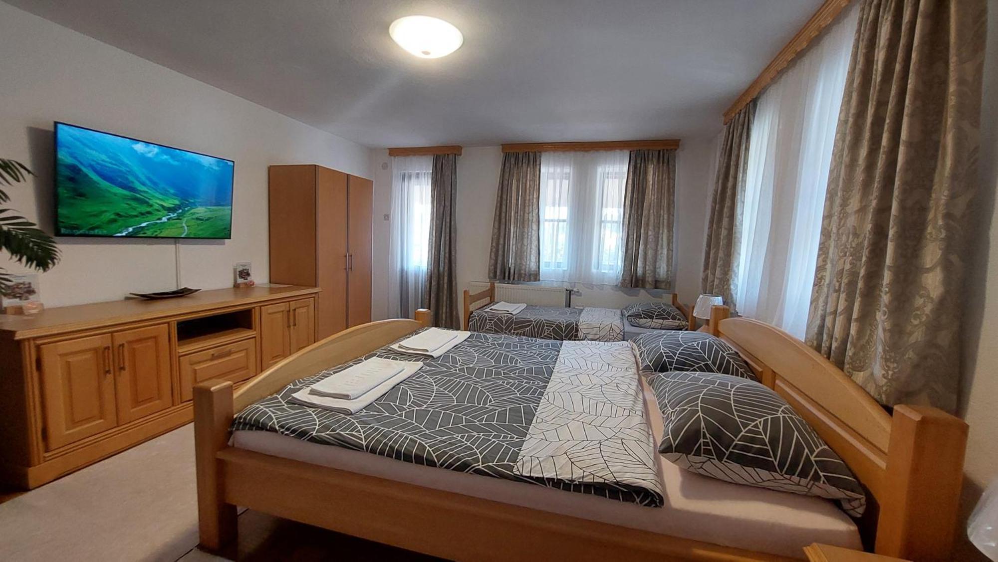 Panorama Travnik Aparthotel Ruang foto