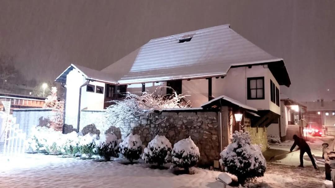 Panorama Travnik Aparthotel Bagian luar foto